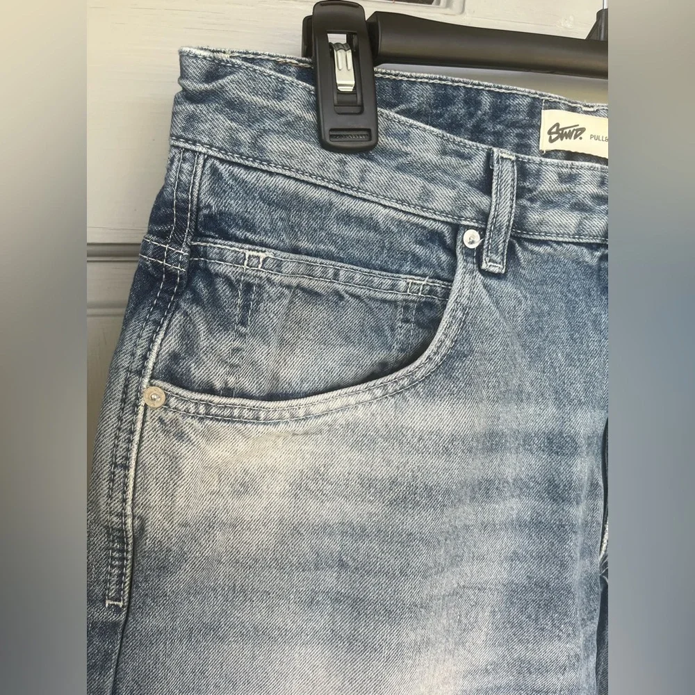 PULL&BEAR Barrel Wide Leg Light Blue Denim Straight-Leg Jeans, Men’s Sz 32